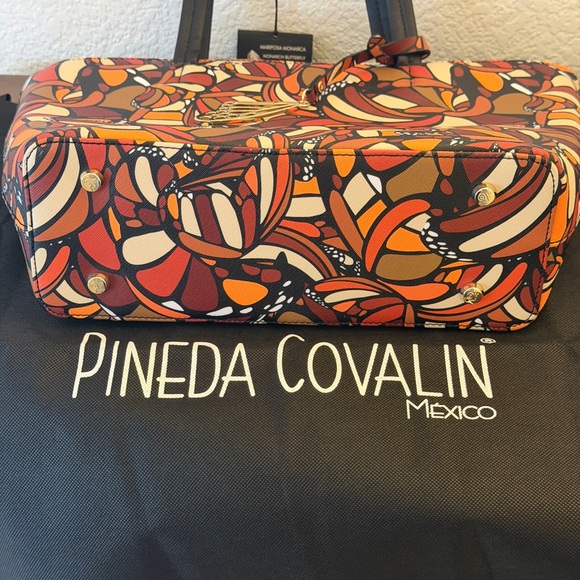 Pineda Covalin Brand New Tote Bag - Picture 3 of 8